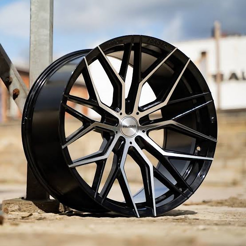 Riviera gloss black machined-face alloy wheel
